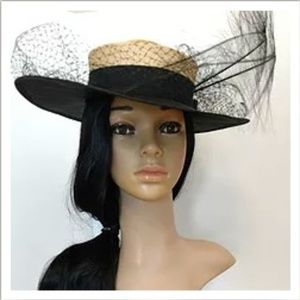 1980s Wide Brim Hat of black & natural linen Hat
